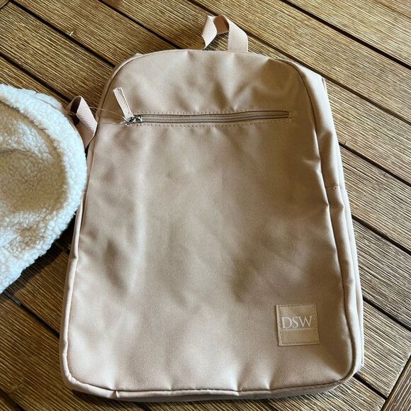DSW Backpack Set - Picture 10 of 16